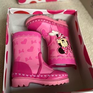 Minnie Mouse Rain Boots